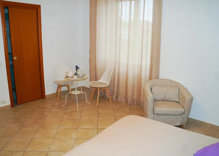 Il Glicine בית הארחה 4*